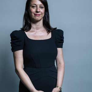 Gloria De Piero